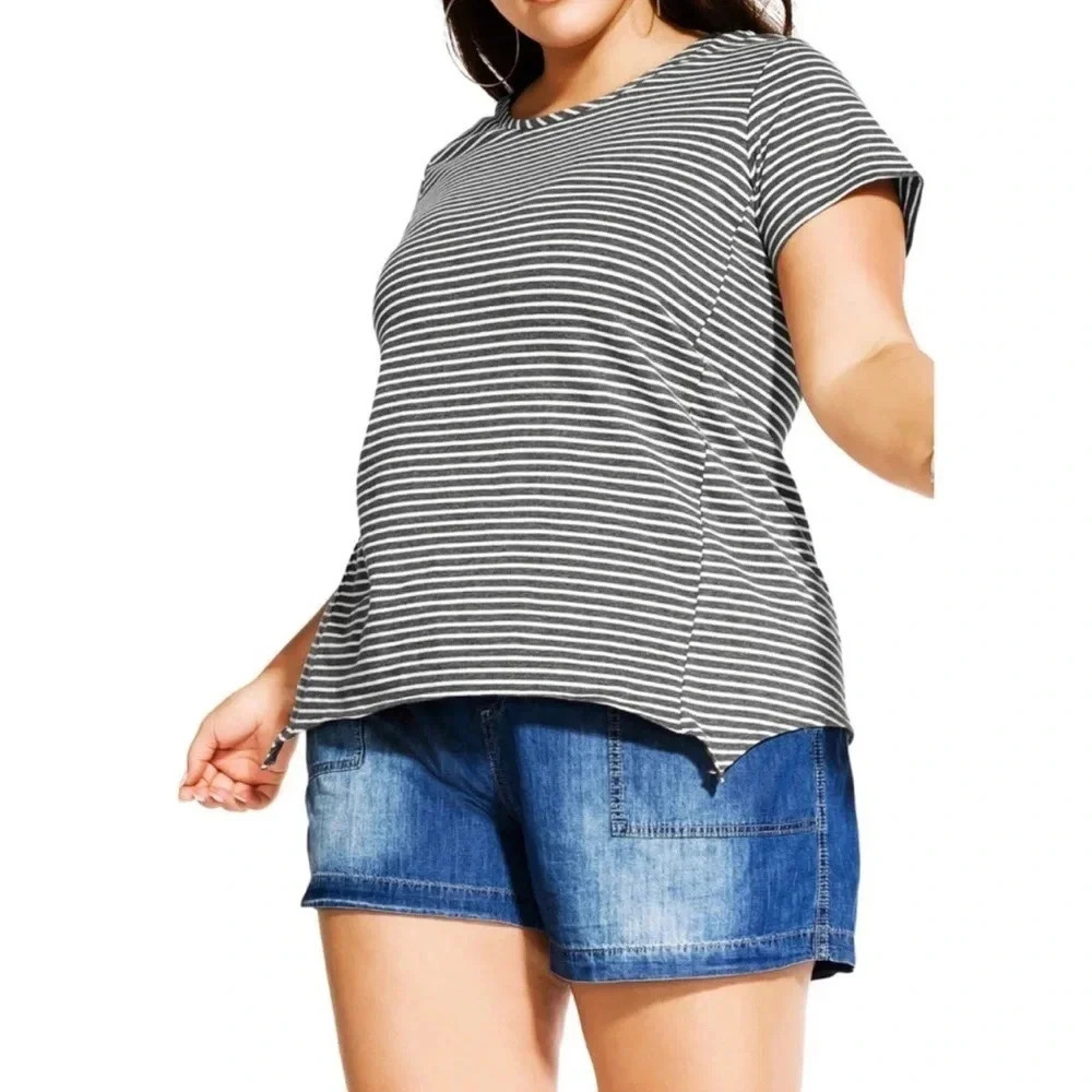 New CCX City Chic Relaxed High Low Striped print short sleeve shirt basic tee